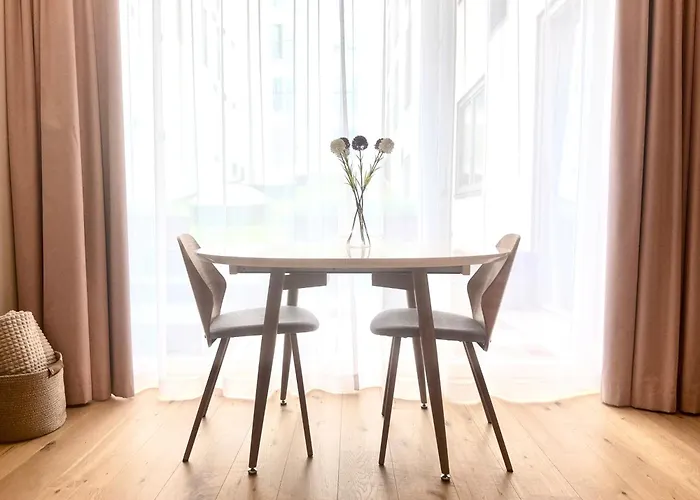 Premium 2 Bedroom With Ground Floor Terrace And A Personal Little Cinema Korter