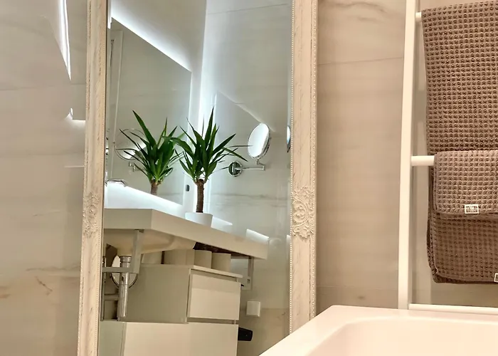 Apartamento Premium 2 Bedroom With Ground Floor Terrace And A Personal Little Cinema