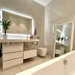 公寓 Premium 2 Bedroom With Ground Floor Terrace And A Personal Little Cinema *